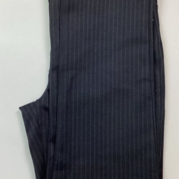 NWT-DKNY Jeans Ladies' Straight Leg Ponte Pants w/Back Pocket, Black Stripe, Med - Picture 2 of 8